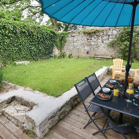 Appartement L'atelier et sa terrasse à Pontivy Extérieur photo