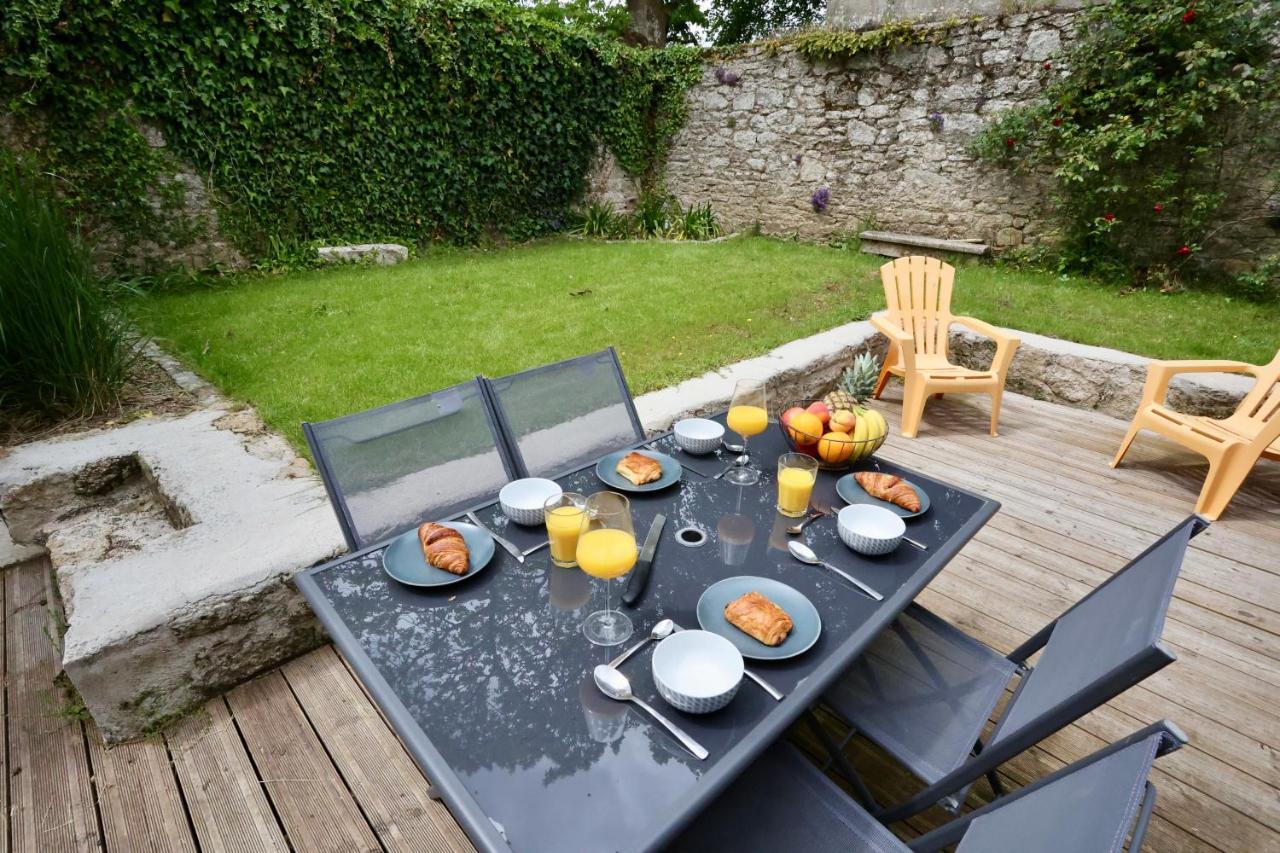 Appartement L'atelier et sa terrasse à Pontivy Extérieur photo