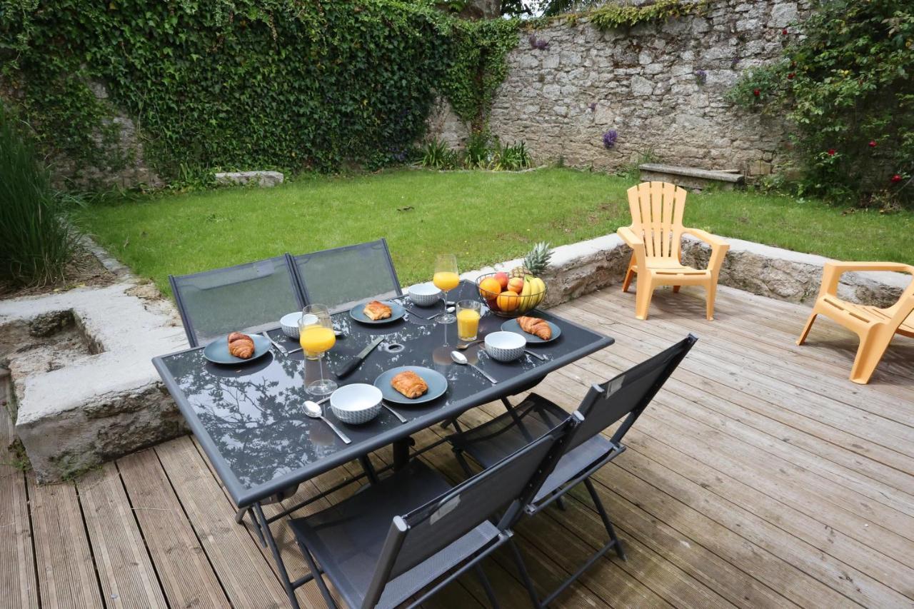 Appartement L'atelier et sa terrasse à Pontivy Extérieur photo
