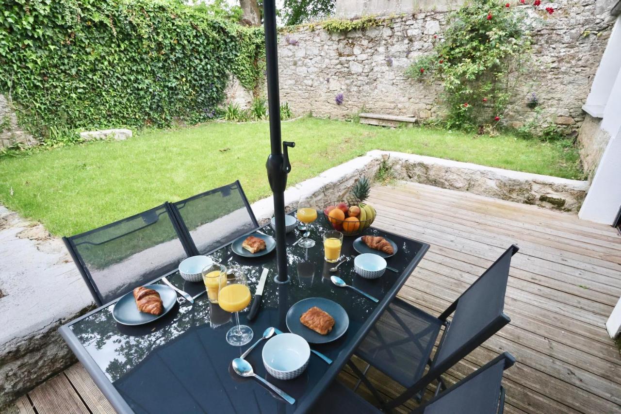 Appartement L'atelier et sa terrasse à Pontivy Extérieur photo