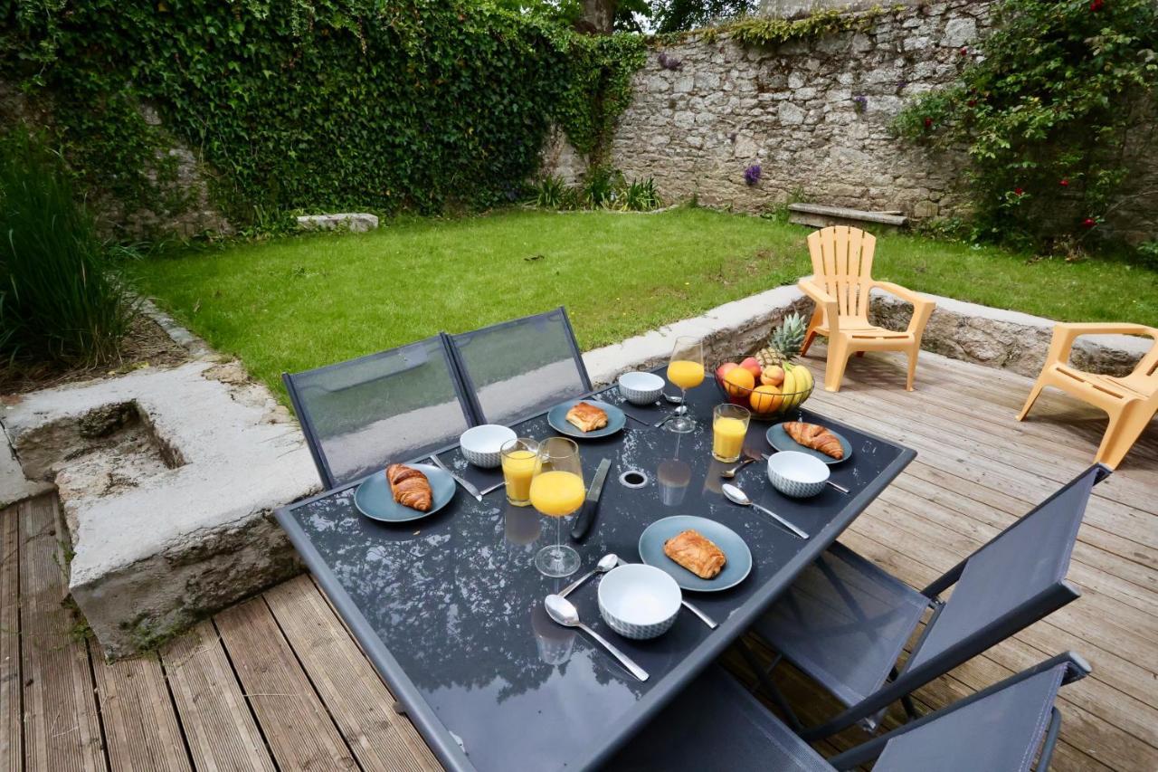 Appartement L'atelier et sa terrasse à Pontivy Extérieur photo