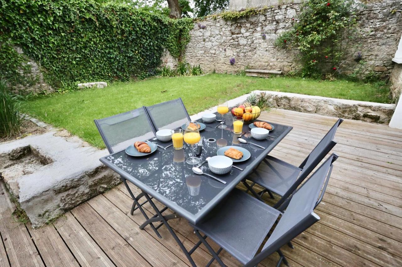 Appartement L'atelier et sa terrasse à Pontivy Extérieur photo